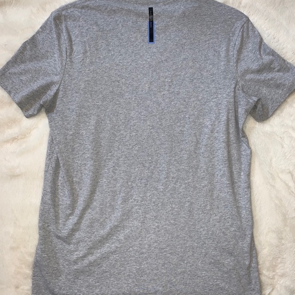 T-shirt - Picture 2 of 2